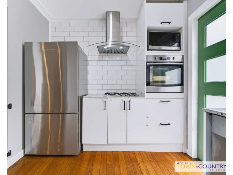12 Douglas Street, Armidale NSW 2350