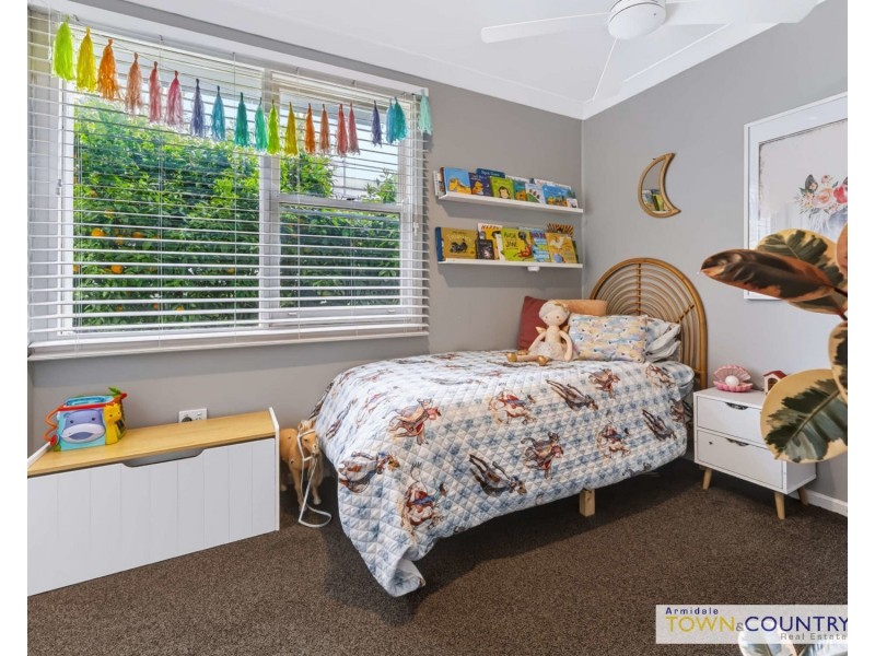 12 Douglas Street, Armidale NSW 2350