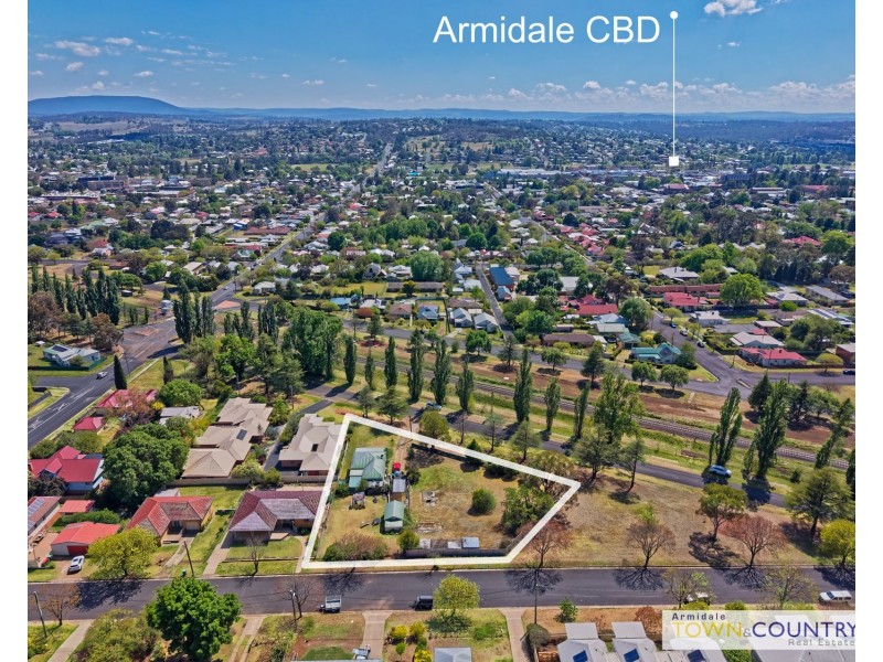 6 Lambs Avenue, Armidale NSW 2350
