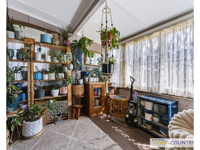 6 Lambs Avenue, Armidale NSW 2350