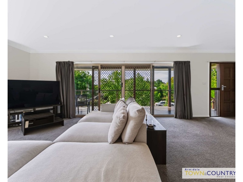 12 Napier Court, Armidale NSW 2350
