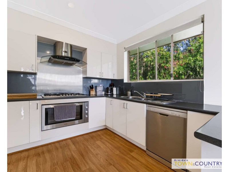 12 Napier Court, Armidale NSW 2350