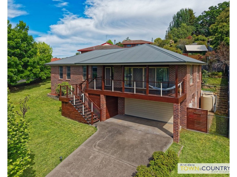 12 Napier Court, Armidale NSW 2350