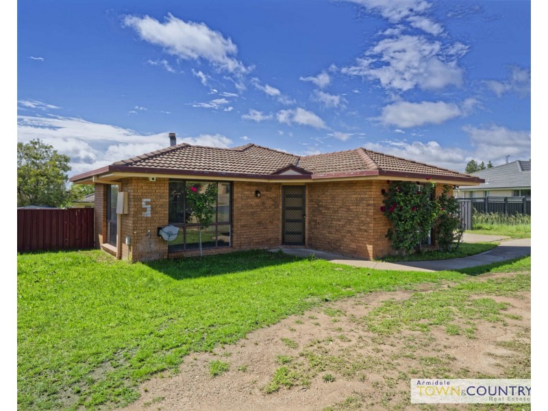 5 Pointsfield, Armidale NSW 2350