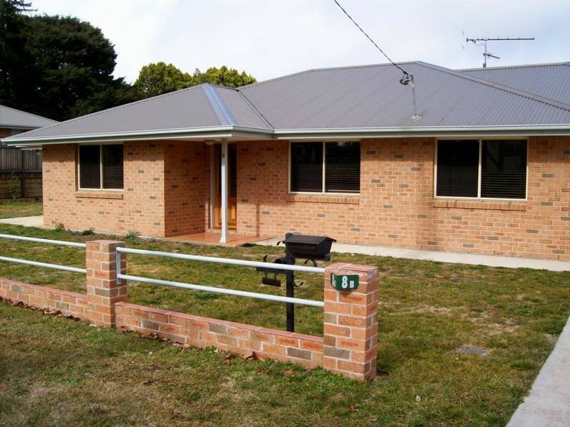 8B Urandangie Street, Guyra NSW 2365