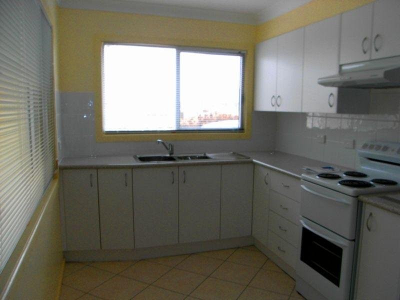 42 Vernon Street, Guyra NSW 2365