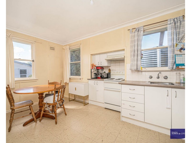 35 Abercrombie Street, Guyra NSW 2365