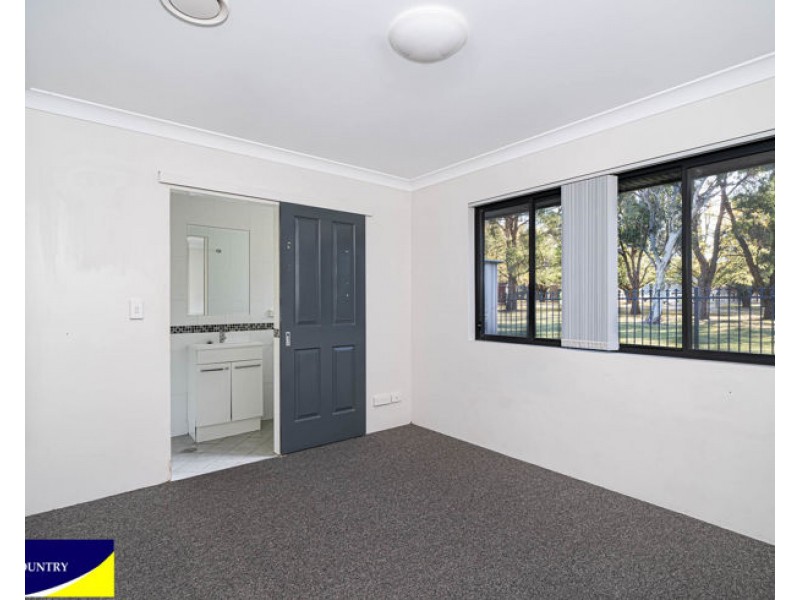 2/8-10 Grills Place, Armidale NSW 2350