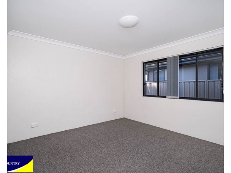 2/8-10 Grills Place, Armidale NSW 2350