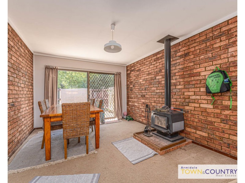 5 Sylvia Crescent, Armidale NSW 2350
