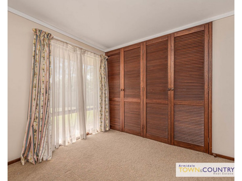 5 Sylvia Crescent, Armidale NSW 2350