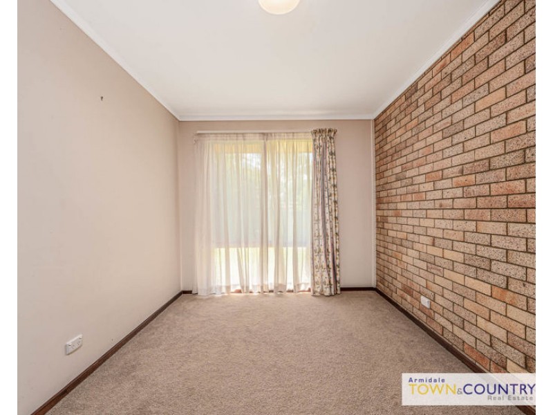 5 Sylvia Crescent, Armidale NSW 2350