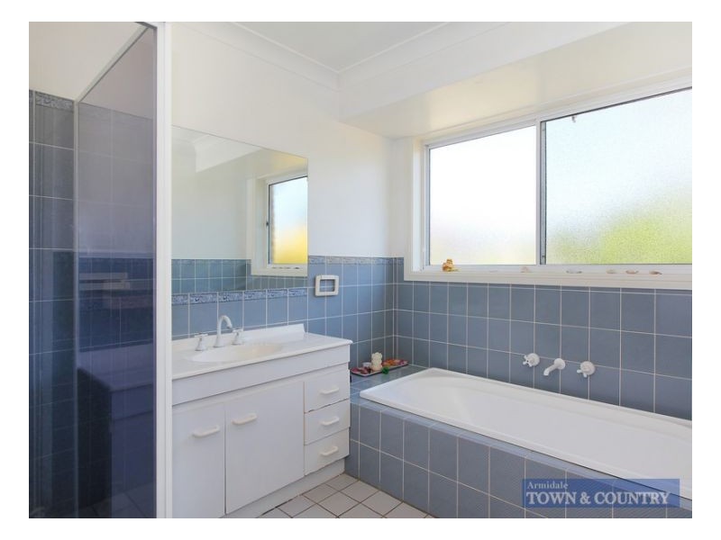 75 MacDonald Drive, Armidale NSW 2350