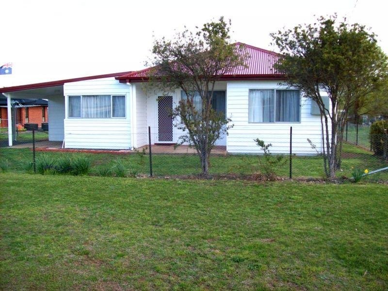 58B Russell Street, Guyra NSW 2365