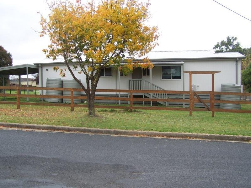 29A Rowan Avenue, Uralla NSW 2358