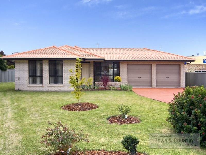 18 Rusden Court, Armidale NSW 2350