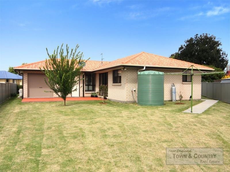 18 Rusden Court, Armidale NSW 2350