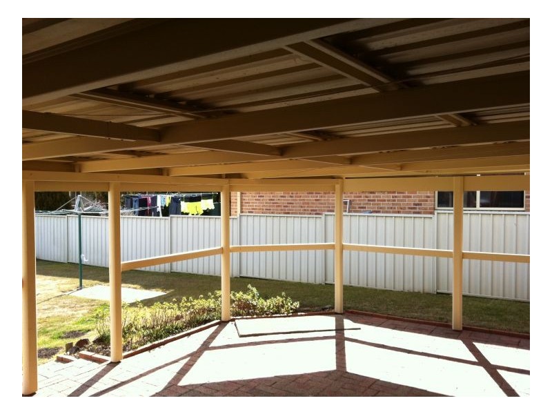 16 Ishbell Drive, Armidale NSW 2350