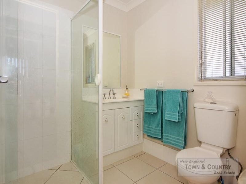5 Earle Page Drive, Armidale NSW 2350
