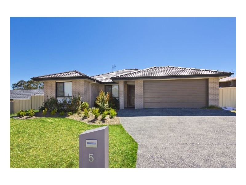 5 Somerville Close, Armidale NSW 2350