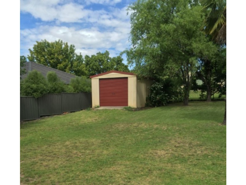 4 Dawson Avenue, Armidale NSW 2350