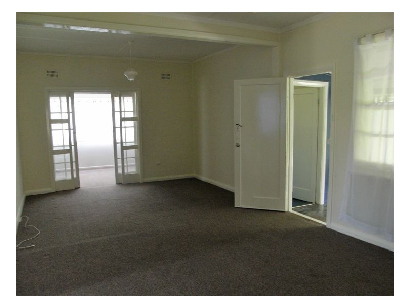 4 Dawson Avenue, Armidale NSW 2350