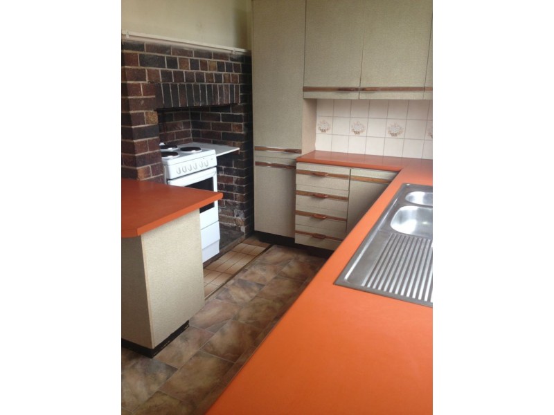 4 Dawson Avenue, Armidale NSW 2350