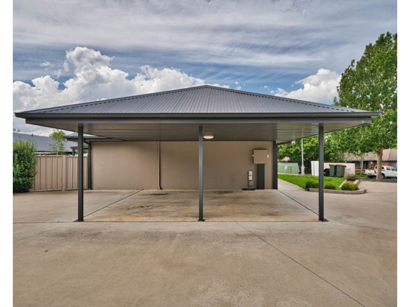 3/8-10 Grills Place, Armidale NSW 2350