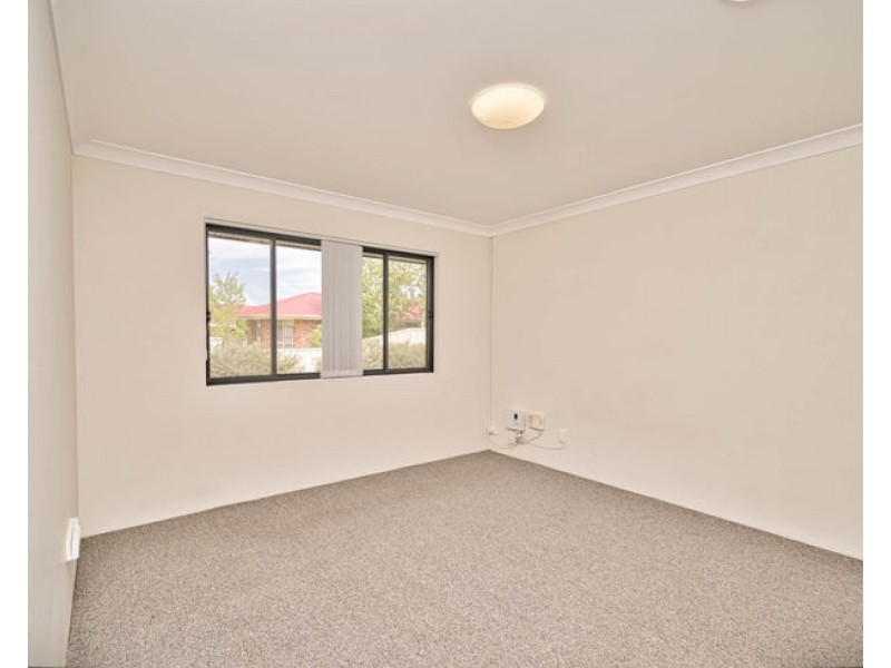 3/8-10 Grills Place, Armidale NSW 2350