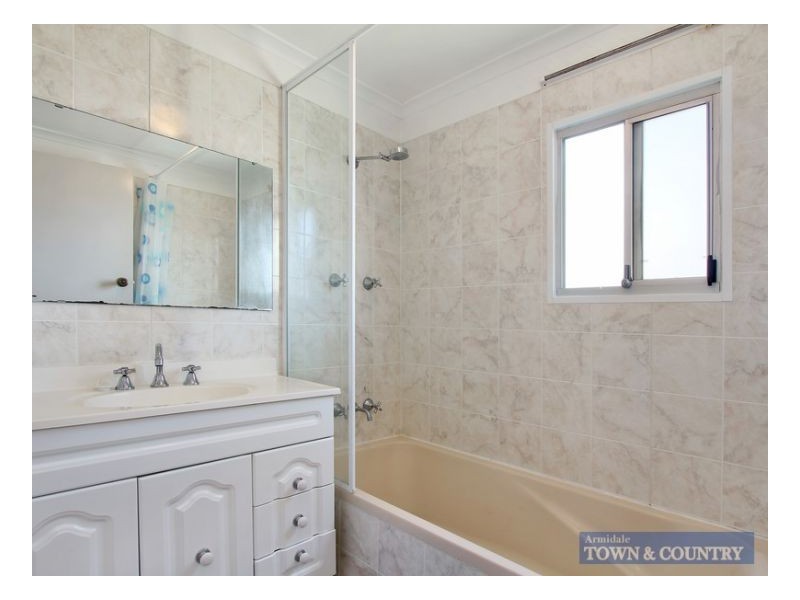 229 Brown Street, Armidale NSW 2350