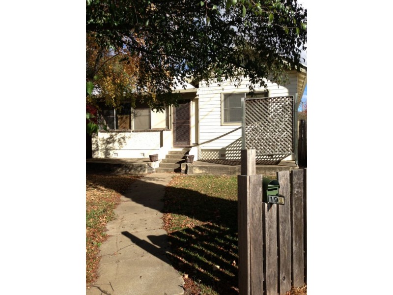 194 Mann Street, Armidale NSW 2350