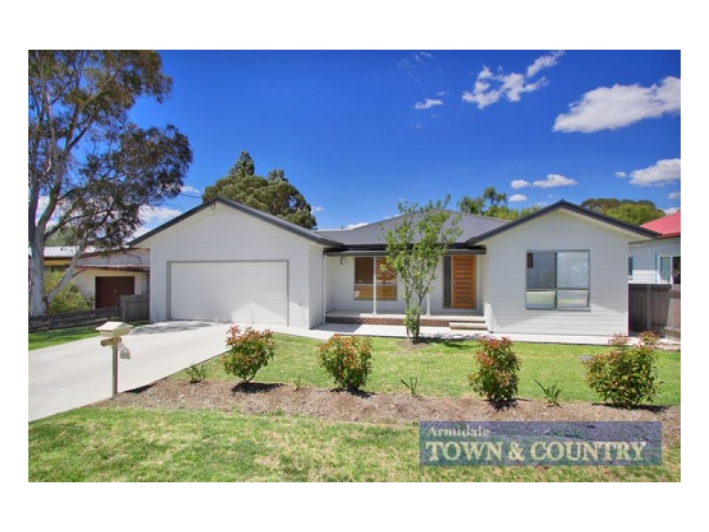 47 Ohio Street, Armidale NSW 2350