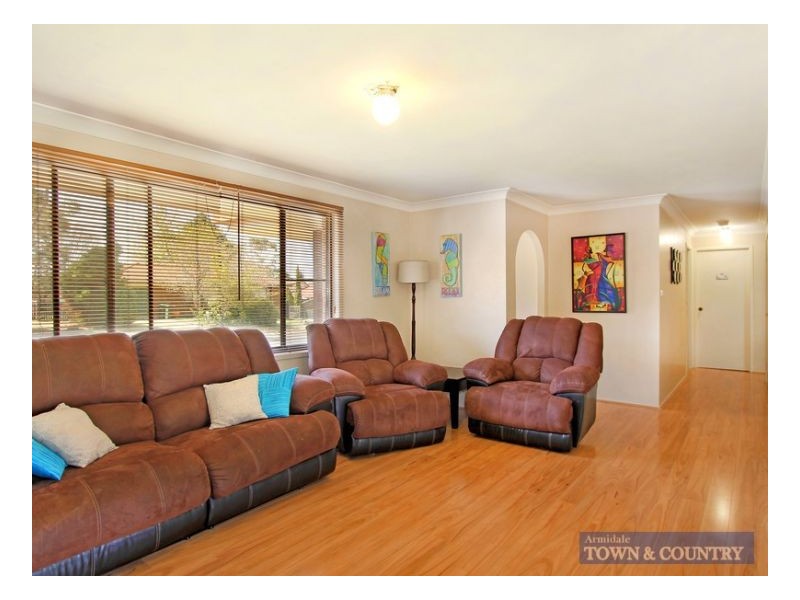 10 Sarah Place, Armidale NSW 2350