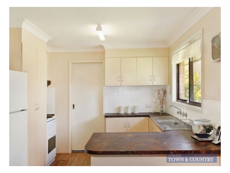 10 Sarah Place, Armidale NSW 2350