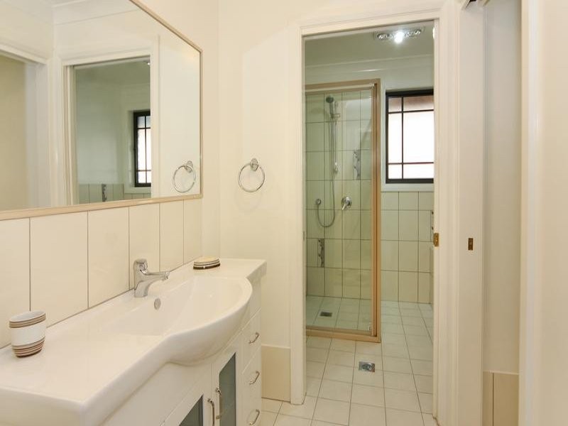 8 Bill Watson Drive, Armidale NSW 2350