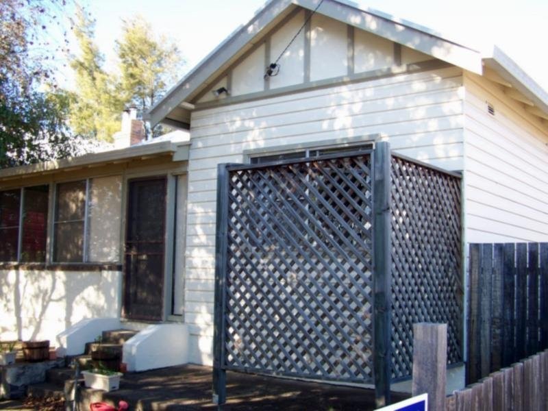 194 Mann Street, Armidale NSW 2350