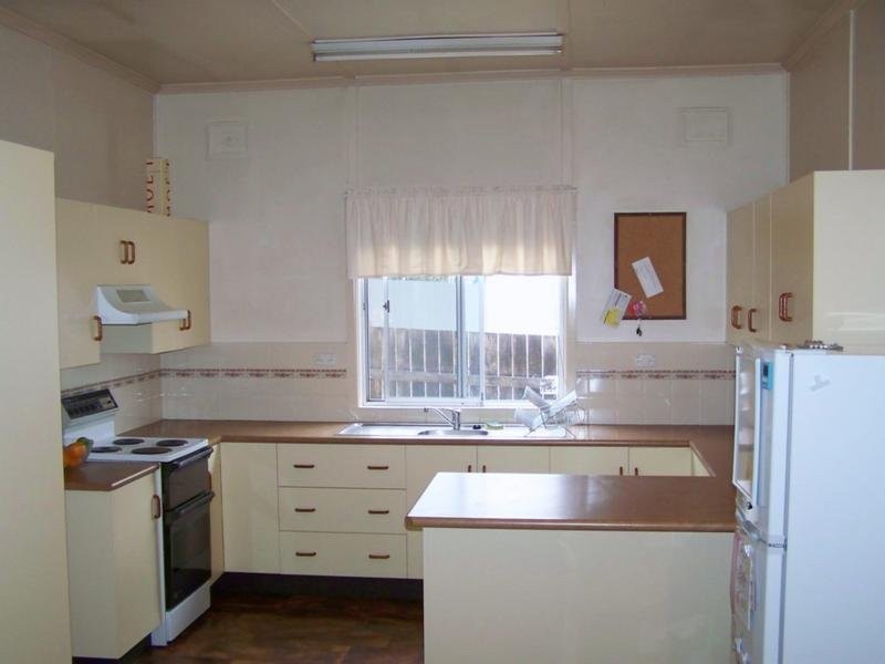 194 Mann Street, Armidale NSW 2350