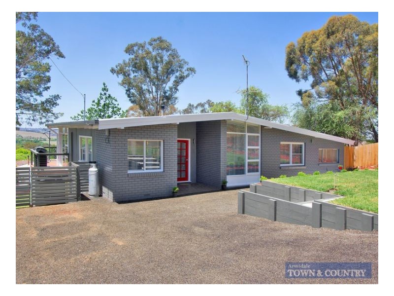 27 Jessie Street, Armidale NSW 2350