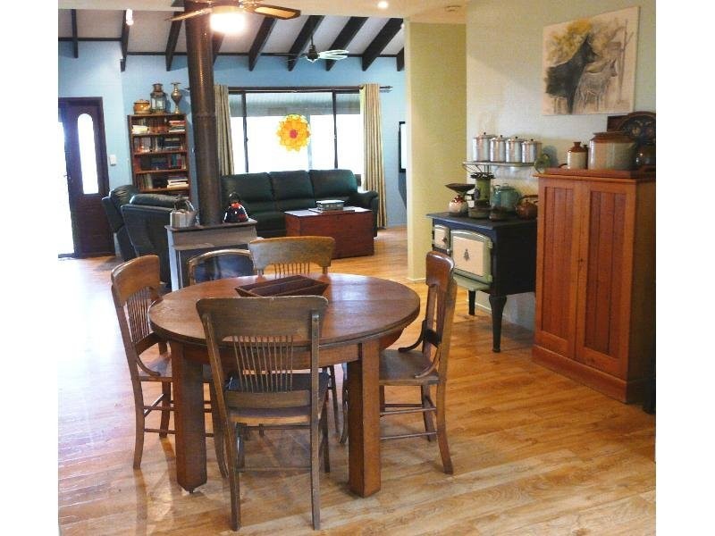 Invergowrie NSW 2350