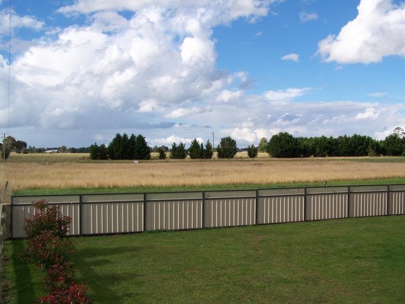 132 Ollera Street, Guyra NSW 2365