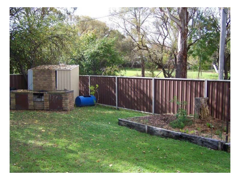 50 Rockvale Rd, Armidale NSW 2350