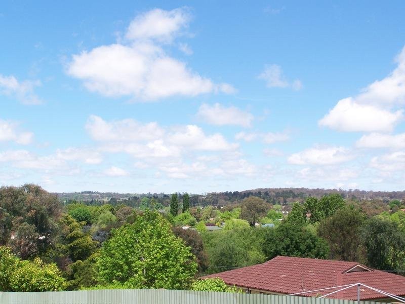 1 Herbert Lane, Armidale NSW 2350