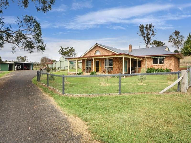 25 Simmons Road, Armidale NSW 2350