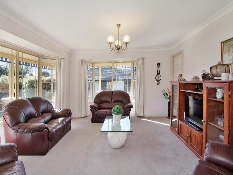 72 The Avenue, Armidale NSW 2350