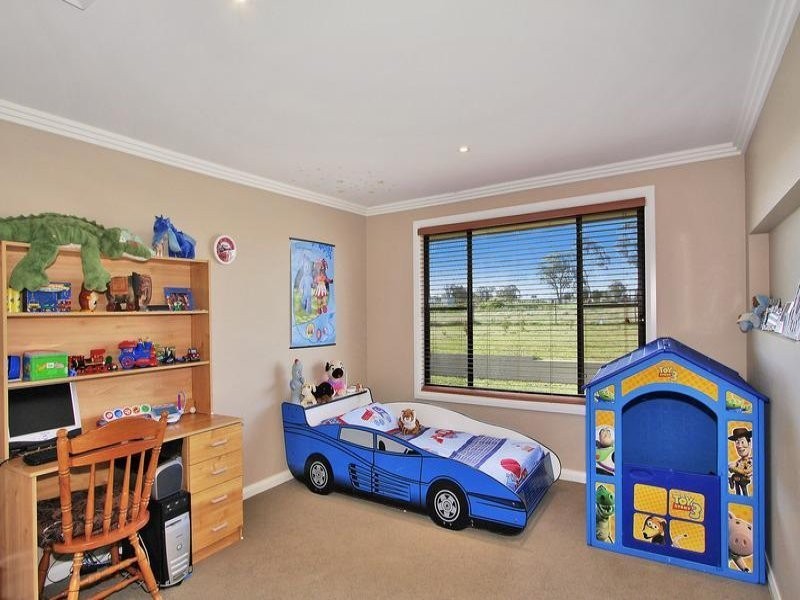 51 Macleay Way, Armidale NSW 2350