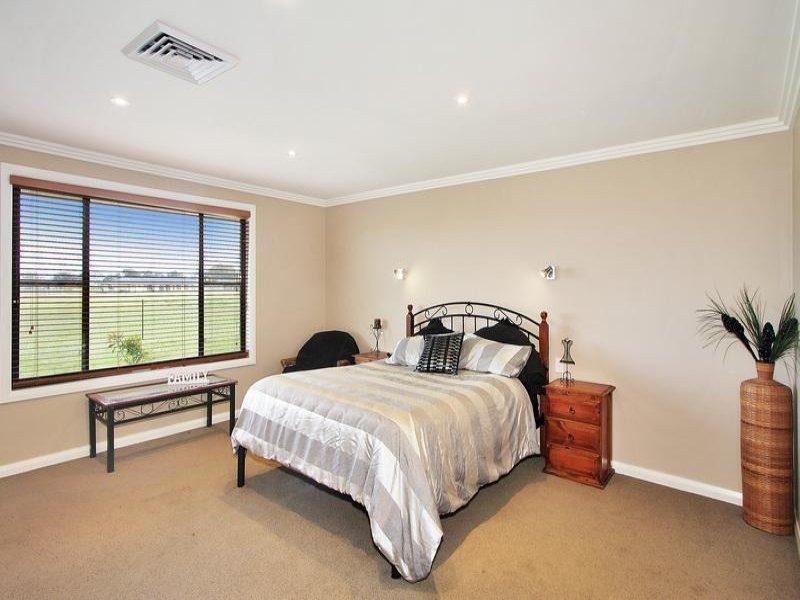 51 Macleay Way, Armidale NSW 2350
