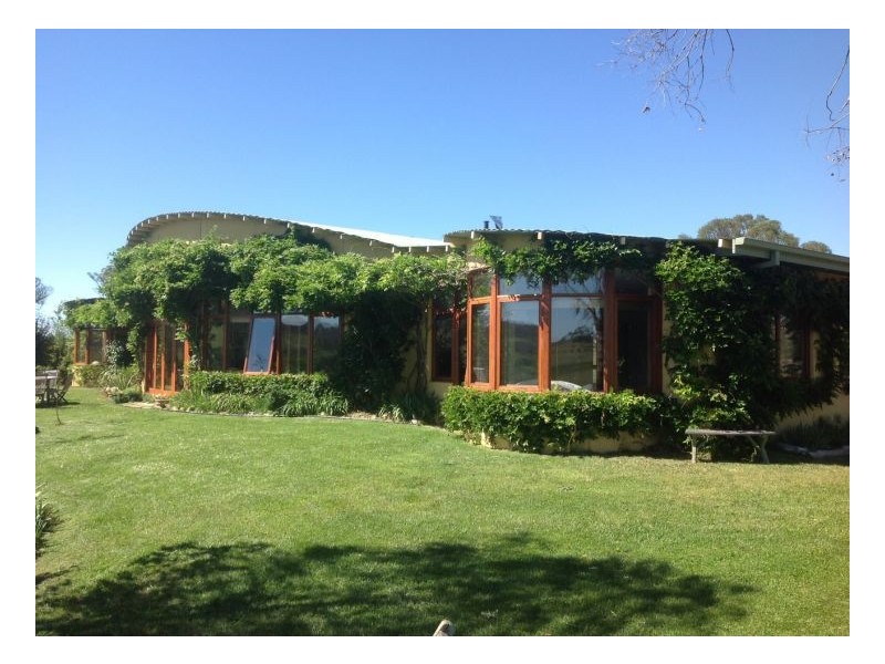 138 Eathorpe Road, Armidale NSW 2350