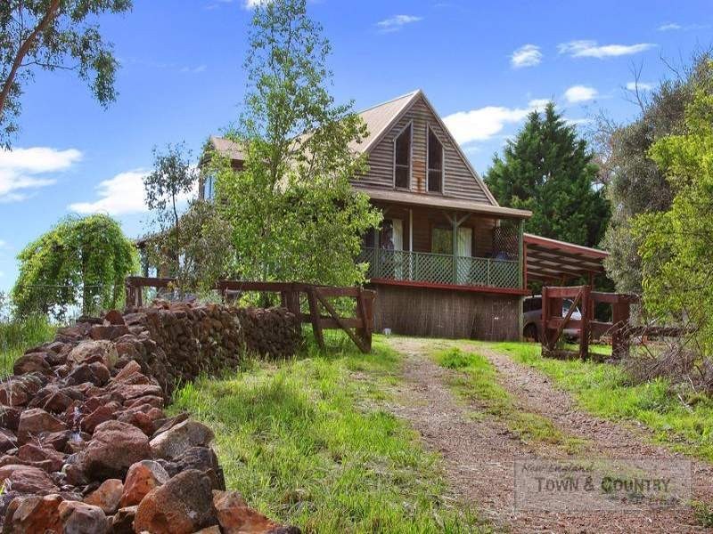 152 Mount Mitchell Road, Invergowrie NSW 2350