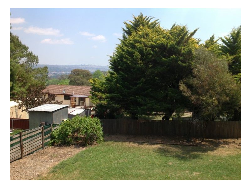 8 Nyssa Street, Armidale NSW 2350