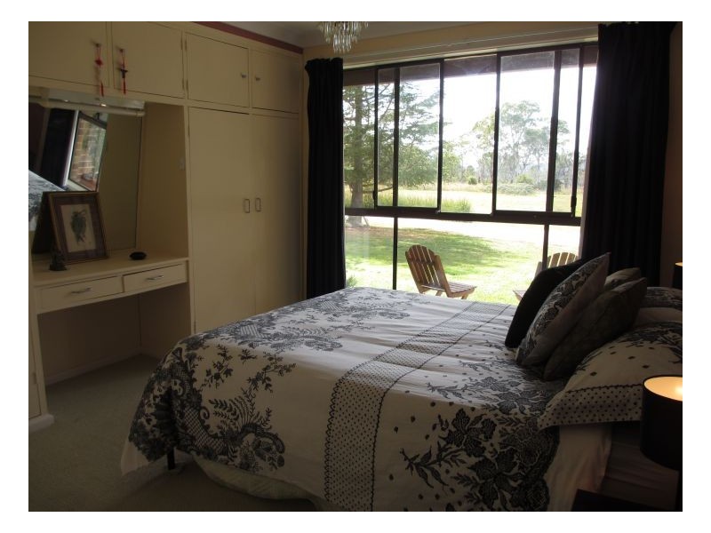 57 Blanch Road, Armidale NSW 2350